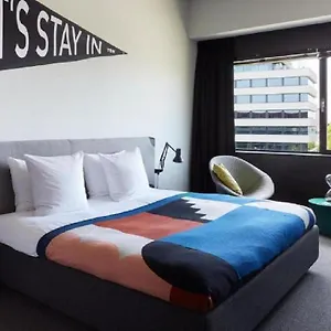 The Social Hub West 4 Star 4* Амстердам